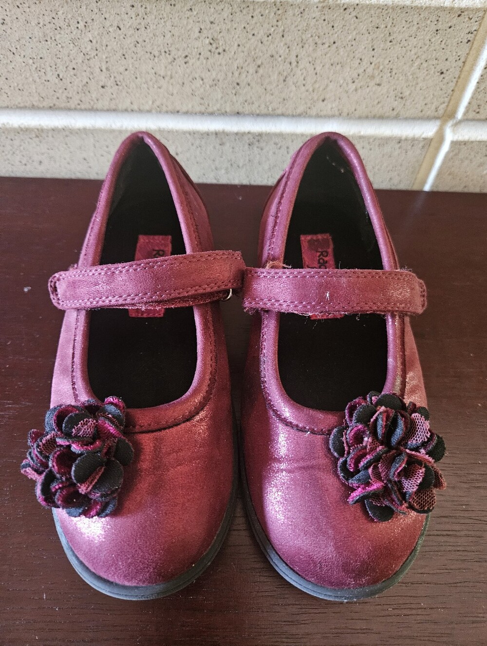 Rachel Shoes Shimmery Burgundy Mary Janes with Flower Accent | Toddler | Size 11